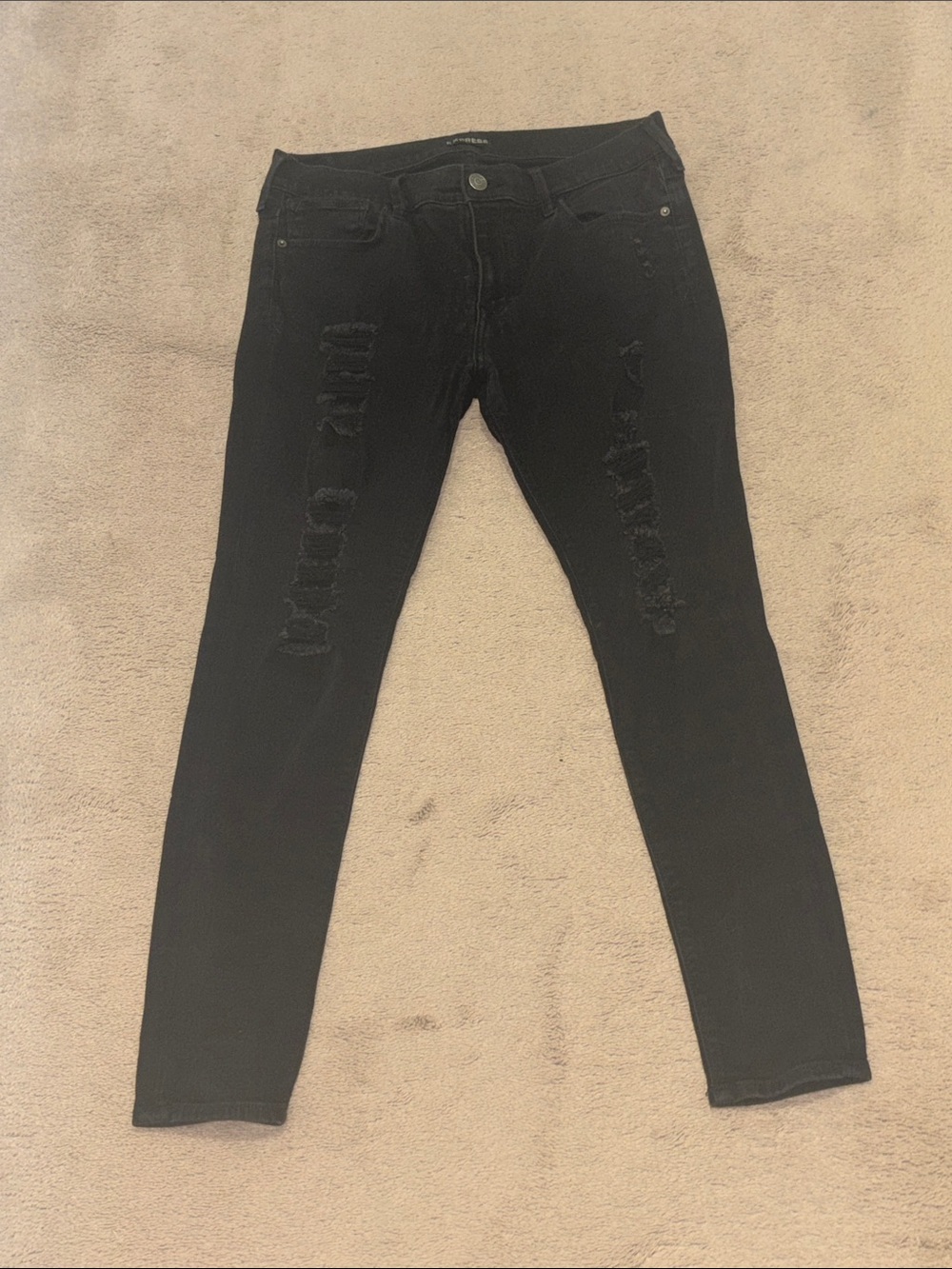 Express Women’s Black Ripped Skinny Jeans